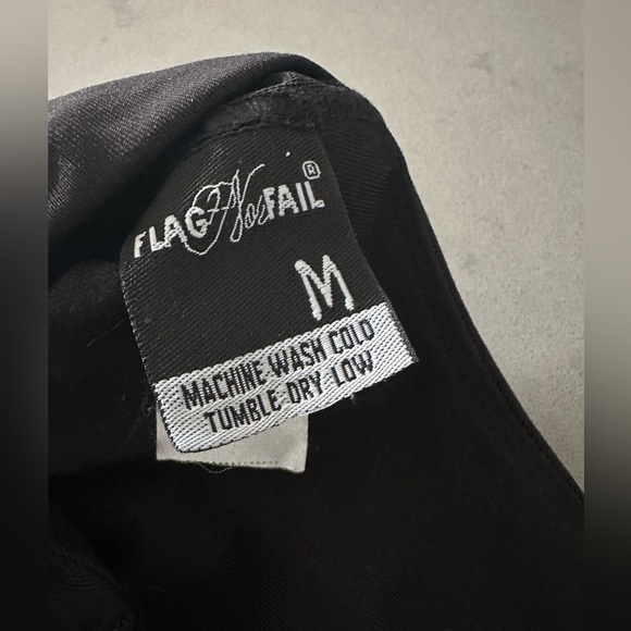 Flag Nor Fail sports bra - Picture 3 of 3